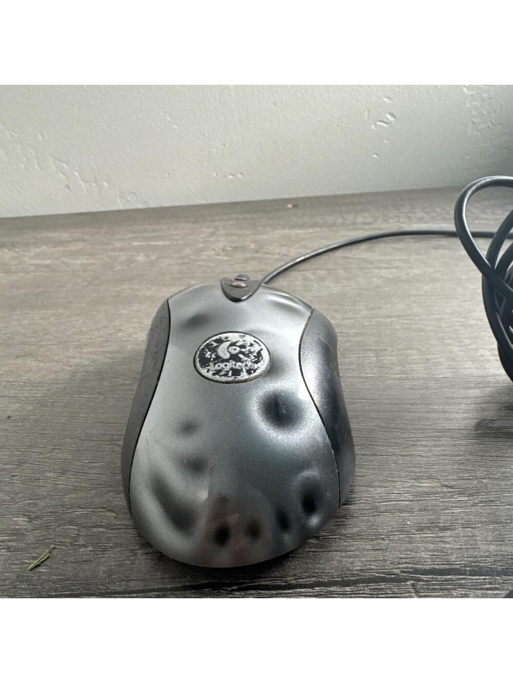 Logitech MX518 Wired Optical Gaming Mouse M/N M-BS81A P/N - Picture 3 of 5